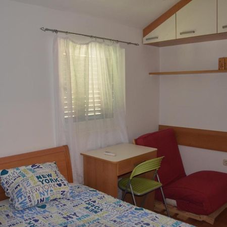Apartman Ananda Bol - 2 Bedrooms, 7 Beds Exterior foto